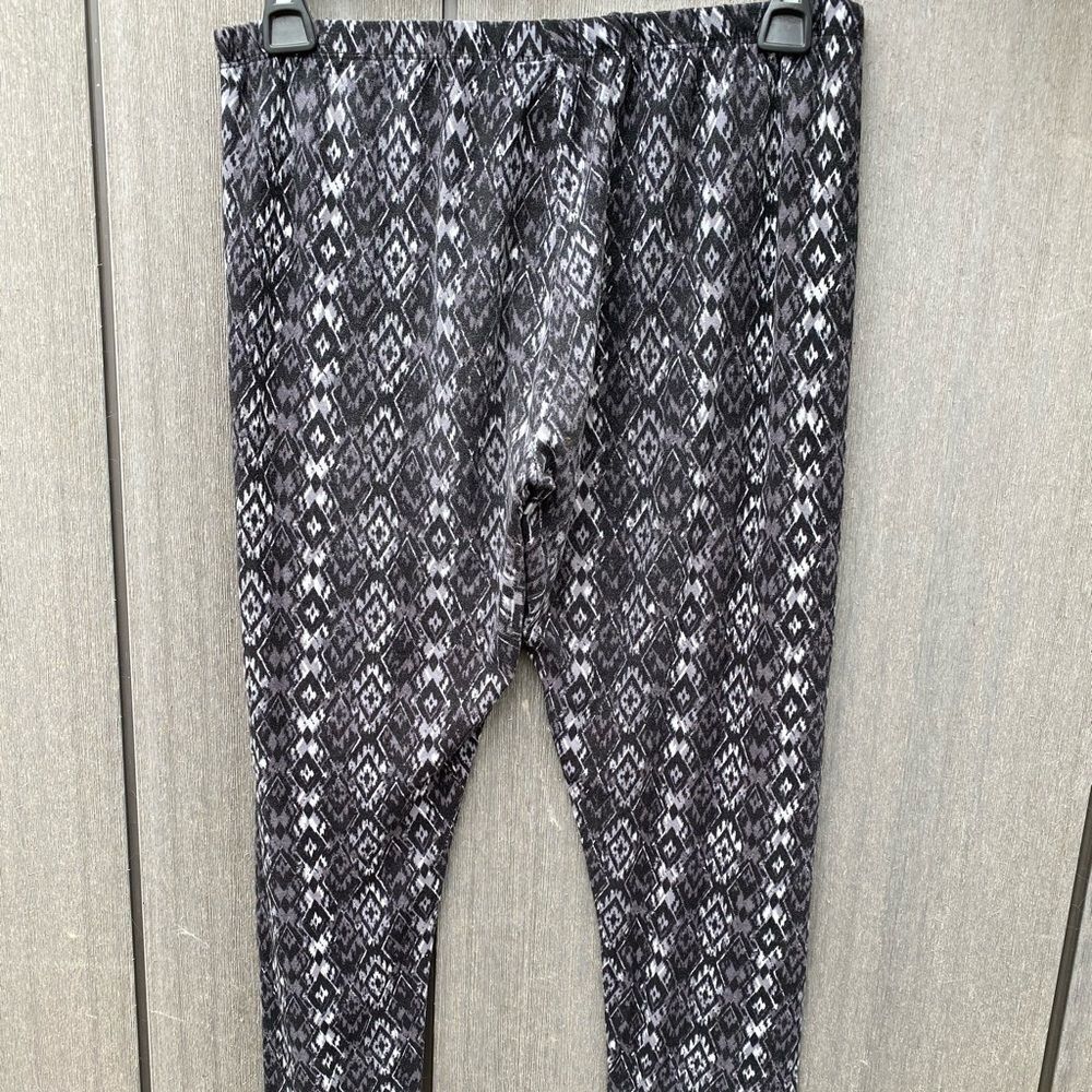 Pink Rose Pants - Picture 4 of 8